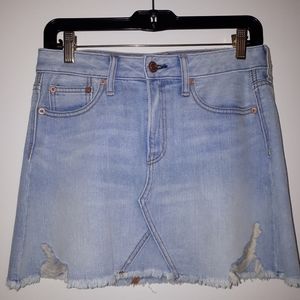 NWOT American Eagle Denim Skirt